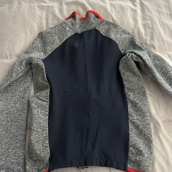 Athleta zip up jacket. Size Med - Picture 5 of 7